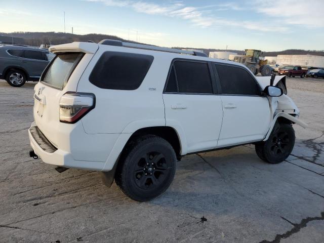 Photo 3 from auction – 2020 TOYOTA 4RUNNER SR with VIN JTEBU5JR7L5753096