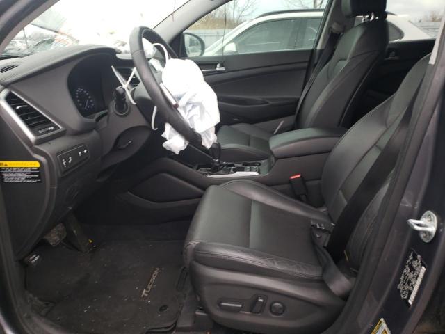 Photo 7 from auction – 2017 HYUNDAI TUCSON LIM with VIN KM8J3CA22HU543329