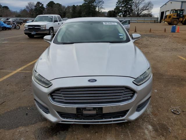 Photo 5 from auction – 2014 FORD FUSION SE with VIN 3FA6P0HD5ER315631