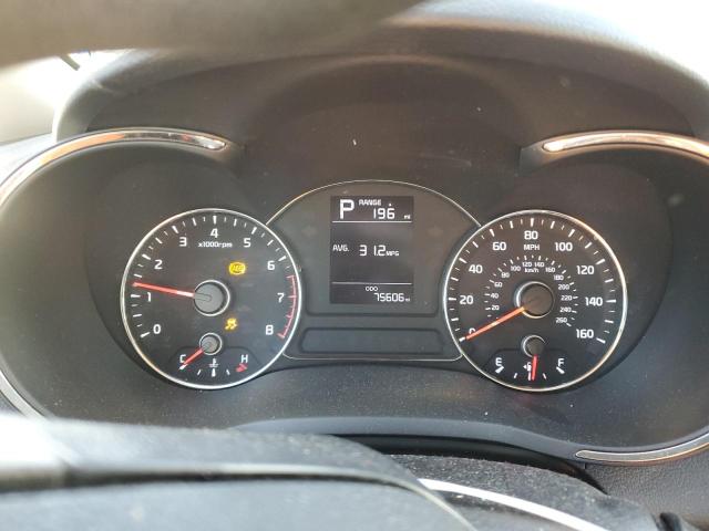 Photo 9 from auction – 2018 KIA FORTE LX with VIN 3KPFK4A75JE226910