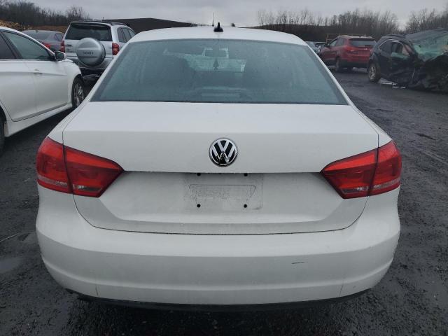 Photo 6 from auction – 2014 VOLKSWAGEN PASSAT S with VIN 1VWAP7A32EC006239