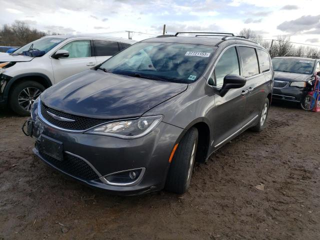 CHRYSLER PACIFICA T 2017 with VIN 2C4RC1EG0HR653116 - Photo from auction