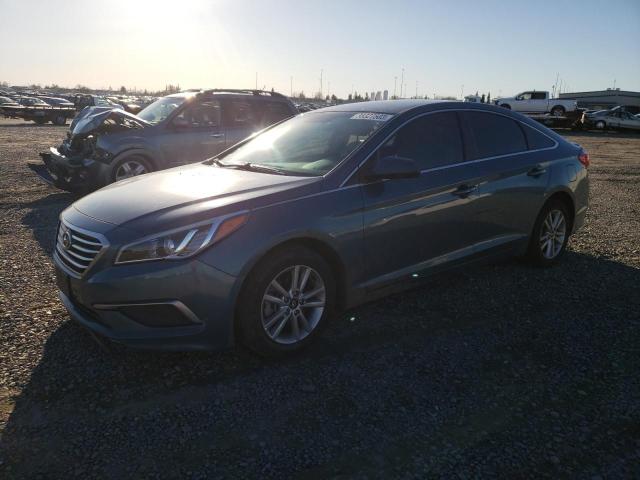 HYUNDAI SONATA SE 2017 with VIN 5NPE24AF1HH579668 - Photo from auction