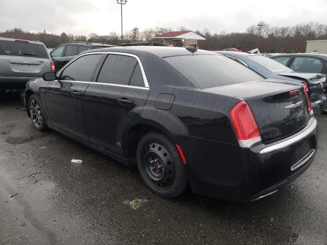 Photo 2 from auction – 2015 CHRYSLER 300 LIMITE with VIN 2C3CCAAG2FH864482