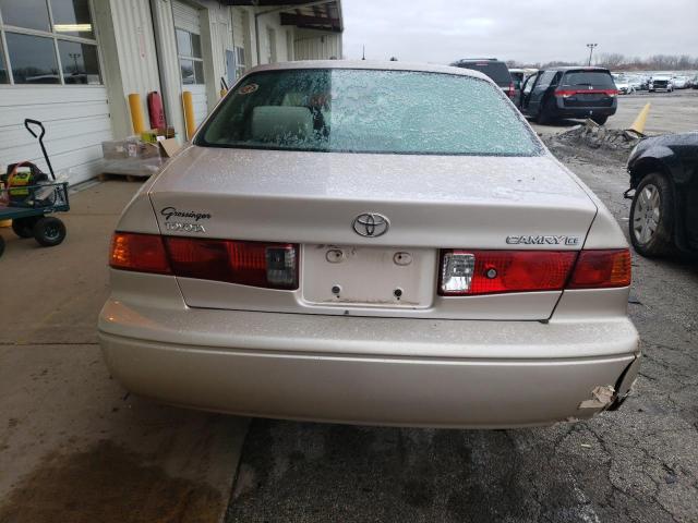 Photo 6 from auction – 2001 TOYOTA CAMRY CE with VIN 4T1BG22K31U069463