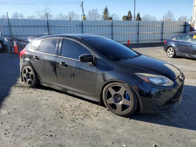 Photo 4 from auction – 2013 FORD FOCUS ST with VIN 1FADP3L91DL301556
