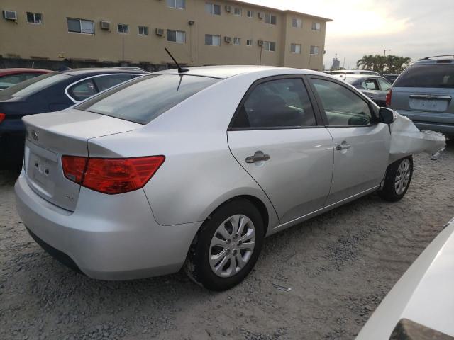Photo 3 from auction – 2010 KIA FORTE EX with VIN KNAFU4A26A5855423