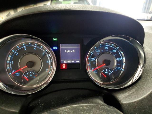Photo 9 from auction – 2016 CHRYSLER TOWN & COU with VIN 2C4RC1CG5GR191444