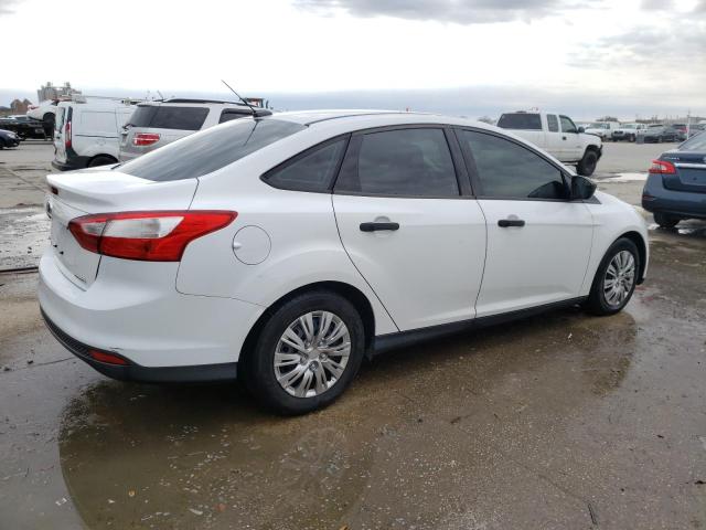 Photo 3 from auction – 2013 FORD FOCUS S with VIN 1FADP3E24DL297499