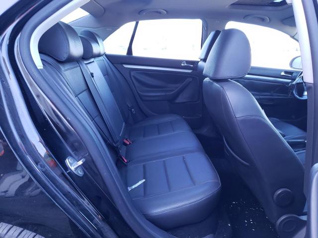 Photo 10 from auction – 2009 VOLKSWAGEN JETTA WOLF with VIN 3VWRJ71K79M061995