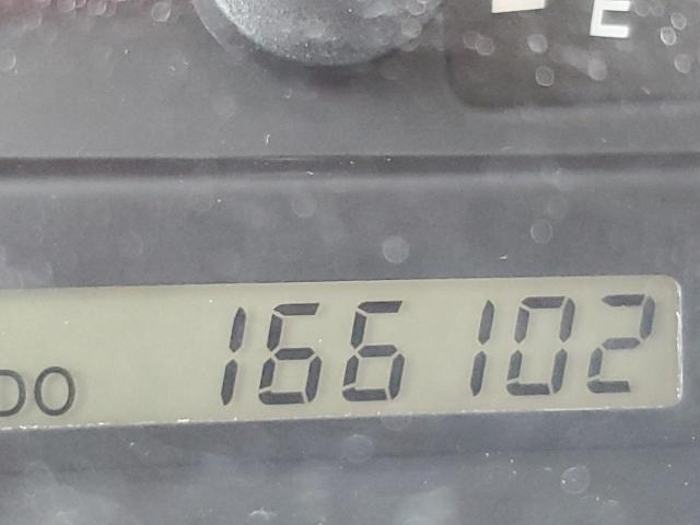 Photo 9 from auction – 2002 TOYOTA CAMRY LE with VIN 4T1BE32K62U595664