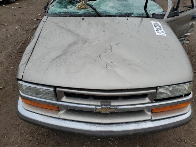 Photo 11 from auction – 2001 CHEVROLET BLAZER with VIN 1GNCS13W51K201127