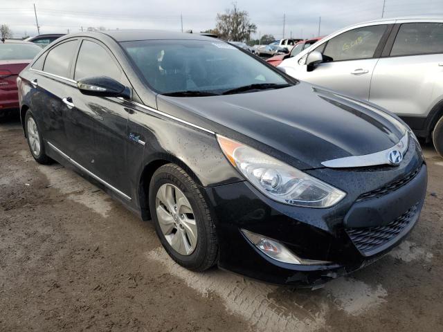 Photo 4 from auction – 2013 HYUNDAI SONATA HYB with VIN KMHEC4A46DA087789