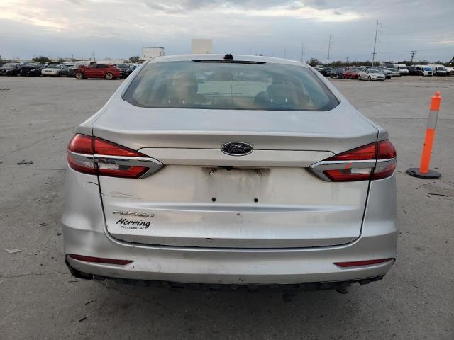 Photo 6 from auction – 2019 FORD FUSION S with VIN 3FA6P0G77KR111968