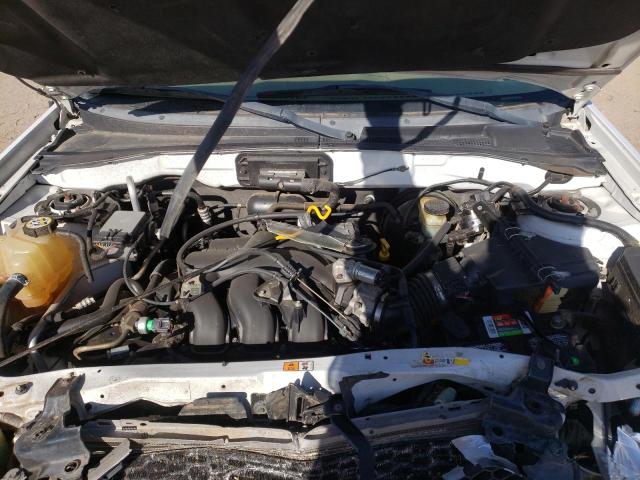 Photo 12 from auction – 2003 FORD ESCAPE XLT with VIN 1FMYU03173KA69400