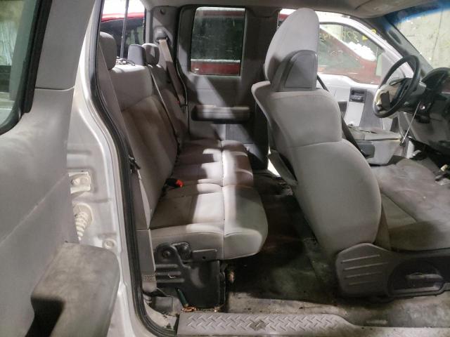 Photo 10 from auction – 2005 FORD F150 with VIN 1FTRX02W65KC32800