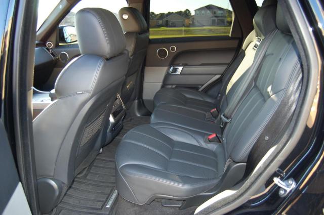 Photo 6 from auction – 2017 LAND ROVER RANGE ROVE with VIN SALWR2FVXHA676002