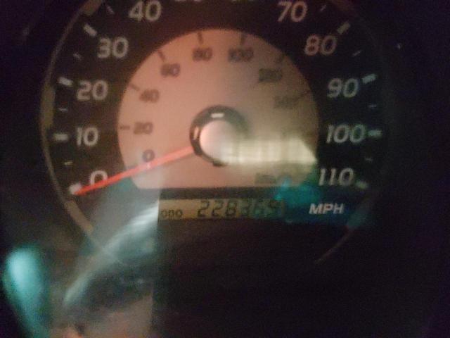 Photo 9 from auction – 2003 TOYOTA 4RUNNER SR with VIN JTEBU14R730017969