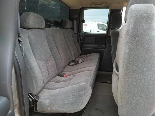 Photo 10 from auction – 2003 CHEVROLET SILVERADO with VIN 1GCEK19V43E263376