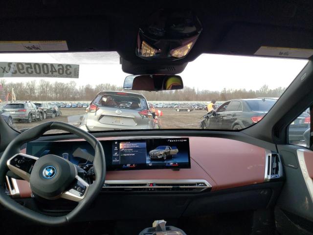 Photo 8 from auction – 2023 BMW IX XDRIVE5 with VIN WB523CF03PCL64040
