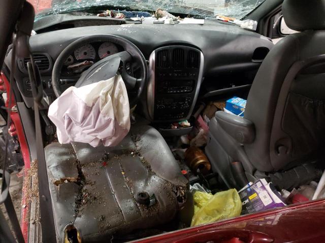 Photo 8 from auction – 2005 CHRYSLER TOWN & COU with VIN 2C8GP54L55R182107