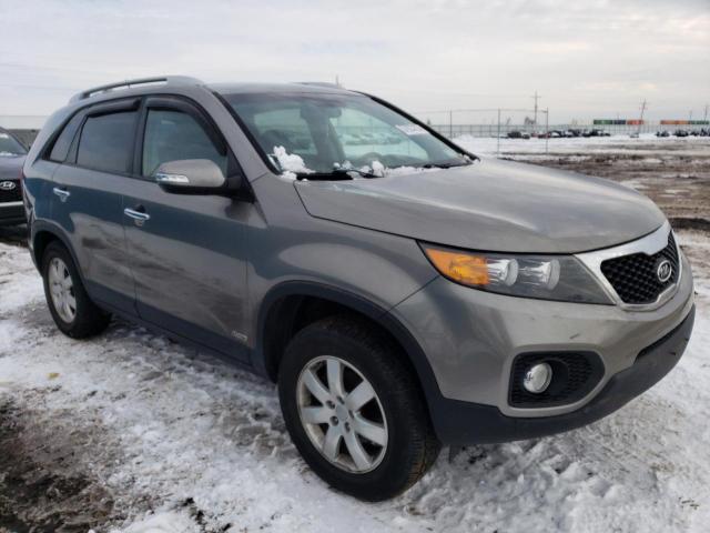 Photo 4 from auction – 2013 KIA SORENTO LX with VIN 5XYKTDA68DG377220