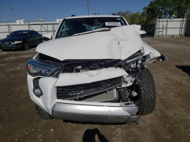Photo 5 from auction – 2020 TOYOTA 4RUNNER SR with VIN JTEBU5JR5L5785089