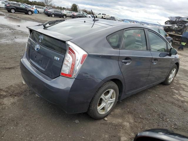 Photo 3 from auction – 2013 TOYOTA PRIUS with VIN JTDKN3DU2D5701088