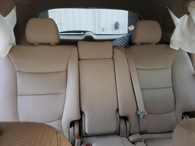 Photo 10 from auction – 2013 KIA SORENTO LX with VIN 5XYKT3A68DG337665