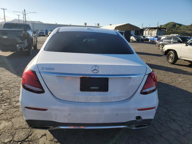 Photo 6 from auction – 2017 MERCEDES-BENZ E 300 with VIN WDDZF4JB2HA045434
