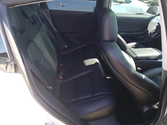 Photo 10 from auction – 2018 TESLA MODEL 3 with VIN 5YJ3E1EA4JF098801