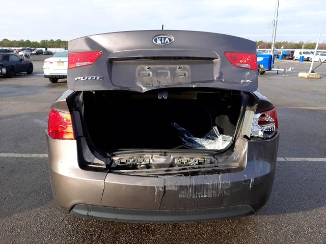 Photo 6 from auction – 2013 KIA FORTE EX with VIN KNAFU4A27D5695458