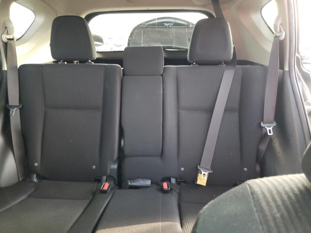 Photo 10 from auction – 2017 TOYOTA RAV4 LE with VIN JTMZFREV0HJ710911