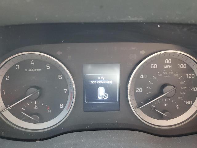 Photo 9 from auction – 2017 HYUNDAI TUCSON LIM with VIN KM8J3CA28HU575279