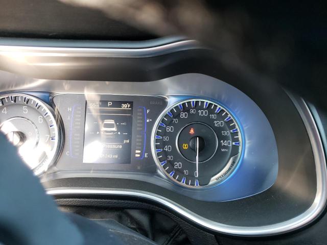 Photo 9 from auction – 2015 CHRYSLER 200 LIMITE with VIN 1C3CCCAB4FN753178