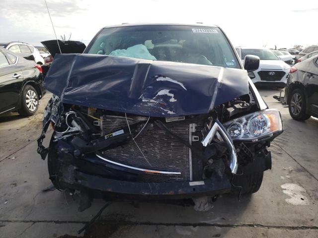 Photo 5 from auction – 2015 CHRYSLER TOWN & COU with VIN 2C4RC1BG9FR560399