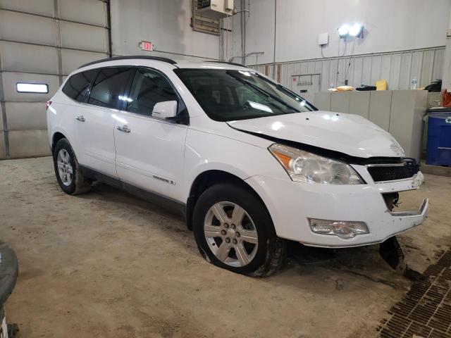 Photo 4 from auction – 2010 CHEVROLET TRAVERSE L with VIN 1GNLRFED2AS100194