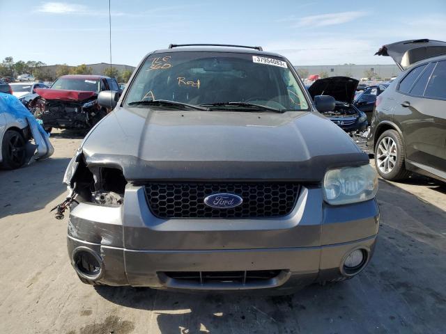 Photo 5 from auction – 2006 FORD ESCAPE LIM with VIN 1FMYU94116KC23543