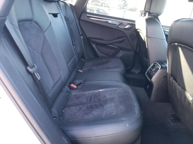 Photo 11 from auction – 2019 PORSCHE MACAN with VIN WP1AA2A53KLB08796