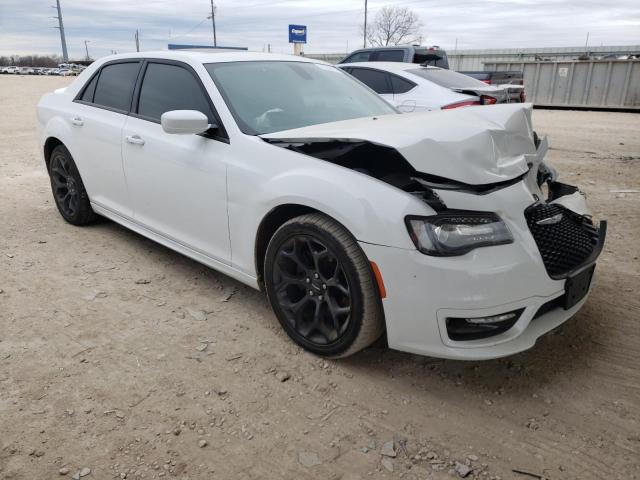 Photo 4 from auction – 2020 CHRYSLER 300 S with VIN 2C3CCABT2LH122915