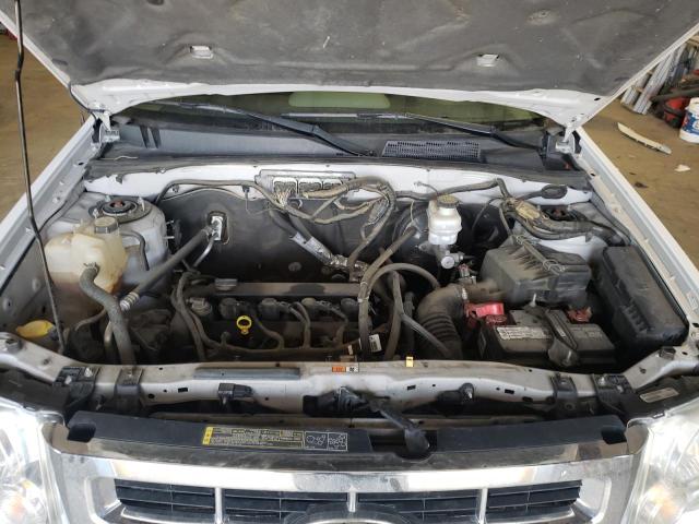 Photo 11 from auction – 2011 FORD ESCAPE XLS with VIN 1FMCU9C78BKA62926
