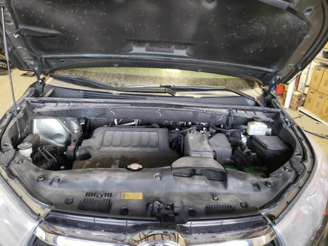 Photo 12 from auction – 2016 TOYOTA HIGHLANDER with VIN 5TDJKRFH5GS280988