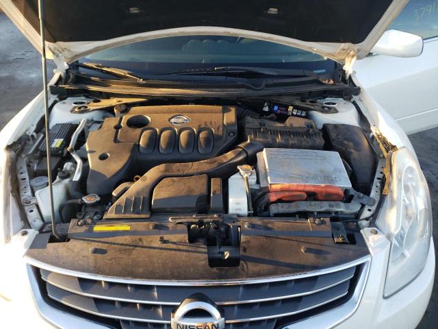 Photo 11 from auction – 2011 NISSAN ALTIMA HYB with VIN 1N4CL2AP9BC185412