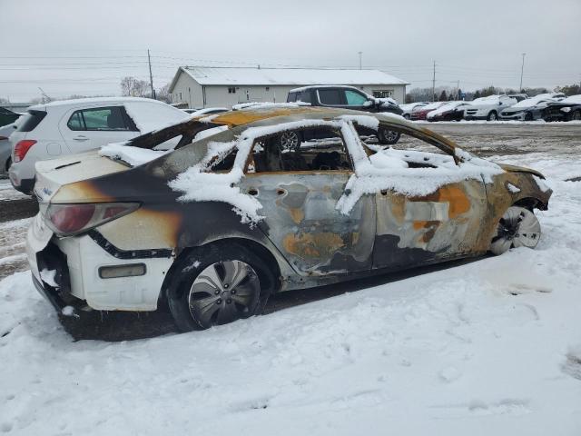 Photo 3 from auction – 2013 HYUNDAI SONATA HYB with VIN KMHEC4A44DA089413