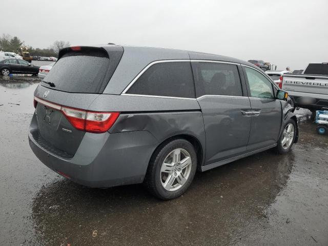 Photo 3 from auction – 2011 HONDA ODYSSEY TO with VIN 5FNRL5H96BB002242