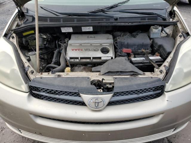 Photo 12 from auction – 2004 TOYOTA SIENNA XLE with VIN 5TDZA22C74S193421