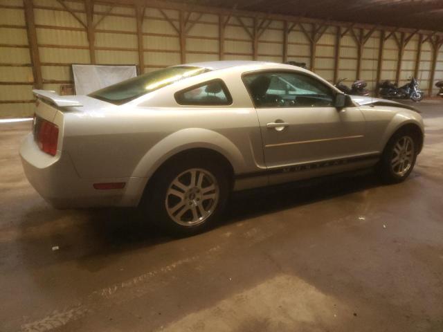 Photo 3 from auction – 2005 FORD MUSTANG with VIN 1ZVFT80N255118442