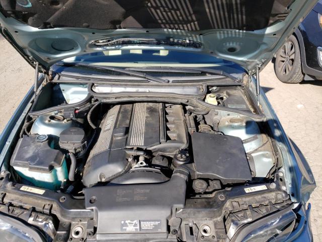 Photo 11 from auction – 2002 BMW 325 I with VIN WBAEV33482PD56486