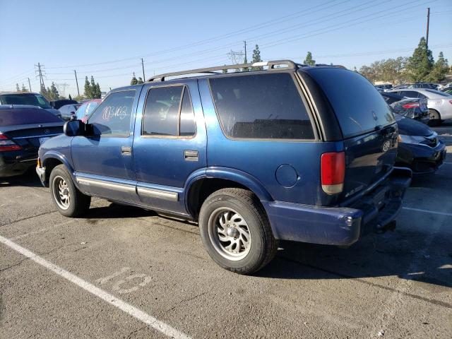 Photo 2 from auction – 2000 CHEVROLET BLAZER with VIN 1GNCS13W1Y2391776