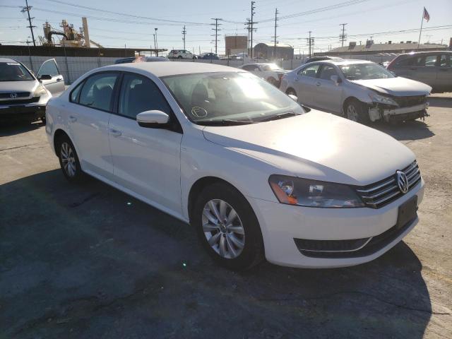 Photo 4 from auction – 2015 VOLKSWAGEN PASSAT S with VIN 1VWAT7A3XFC052964